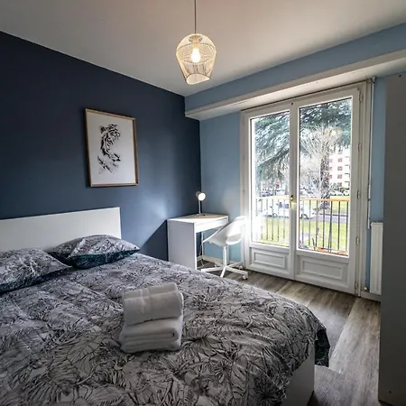 Rare, Fonctionnel, Ideal Famille Ou Business Pau